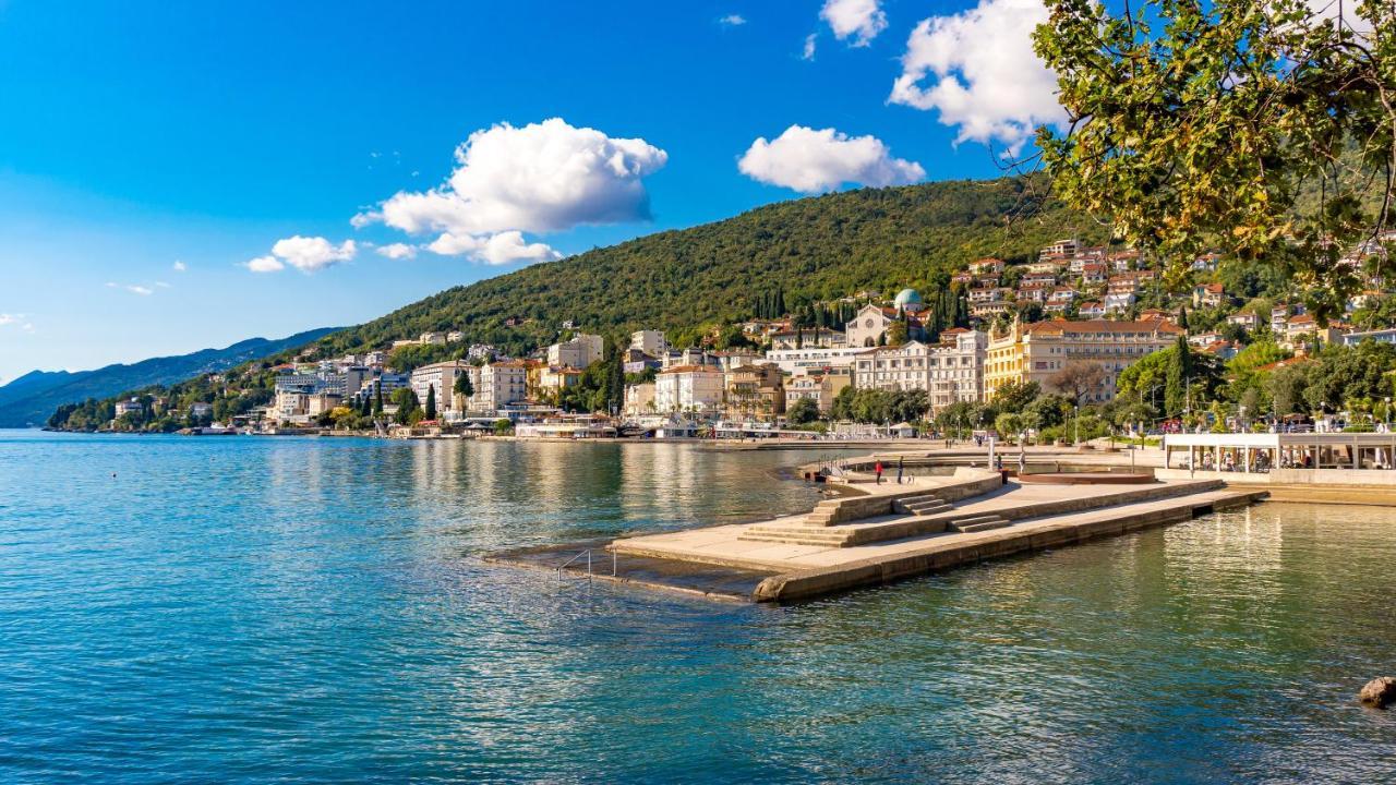 My Way Room, Parking, Sea View, Terrace Rijeka Exteriör bild